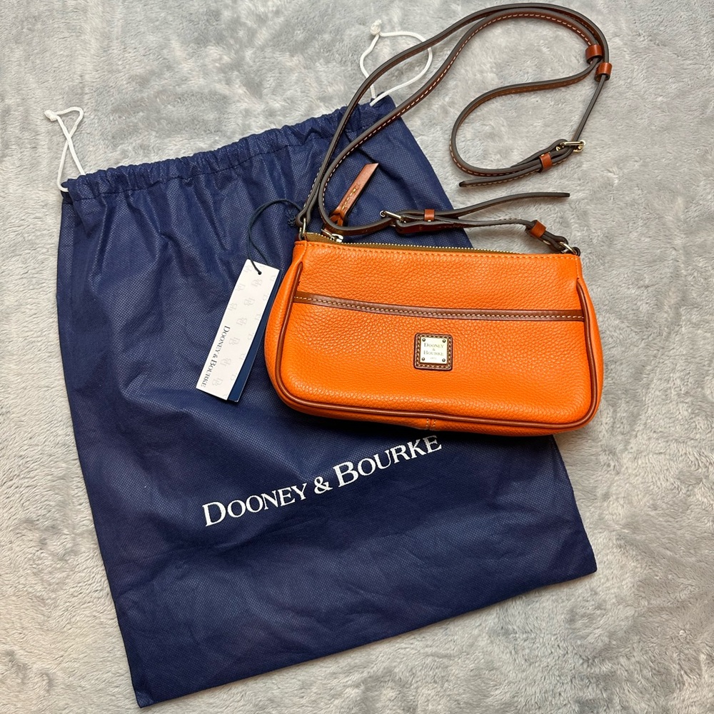 NWT Dooney & Bourke Lola Pouchette Crossbody Purse w/Dust Bag Clementine Orange